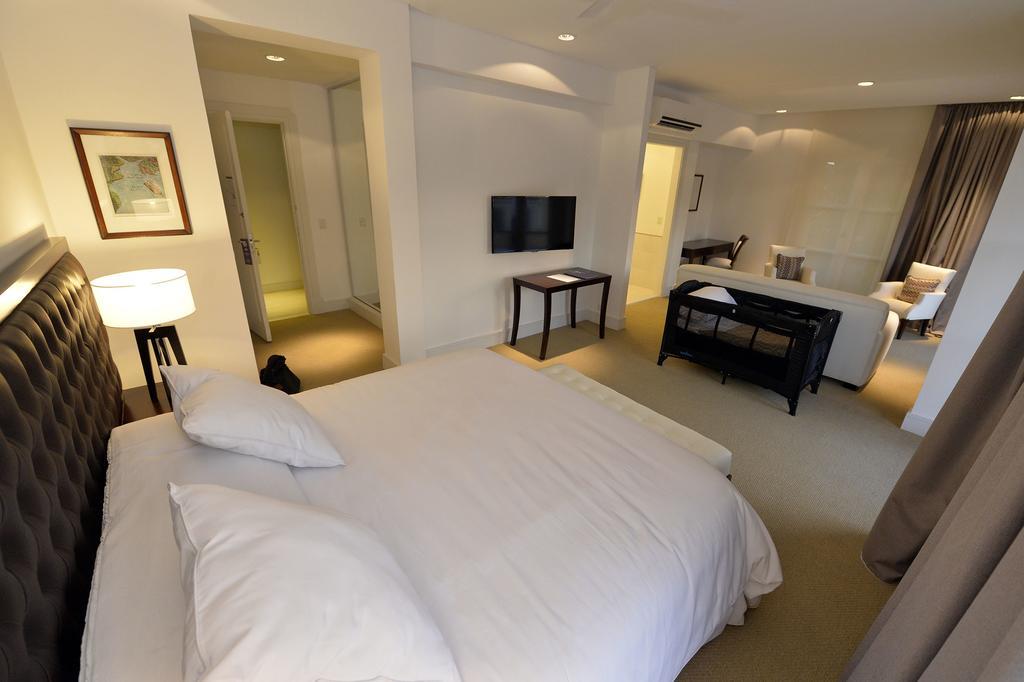 Real Hotel Lujan Ngoại thất bức ảnh