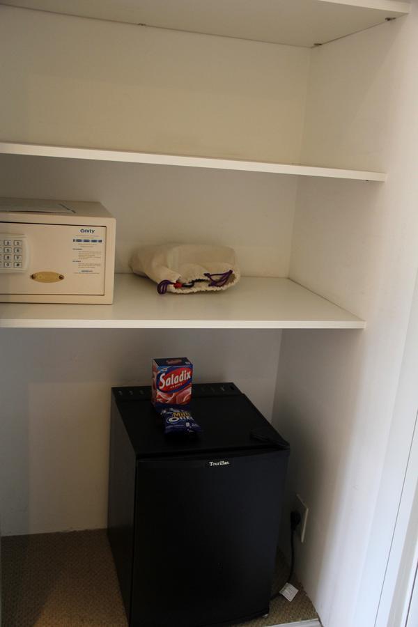Real Hotel Lujan Ngoại thất bức ảnh