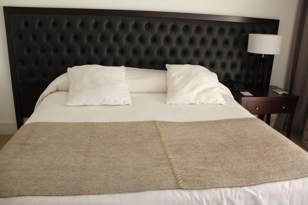 Real Hotel Lujan Ngoại thất bức ảnh