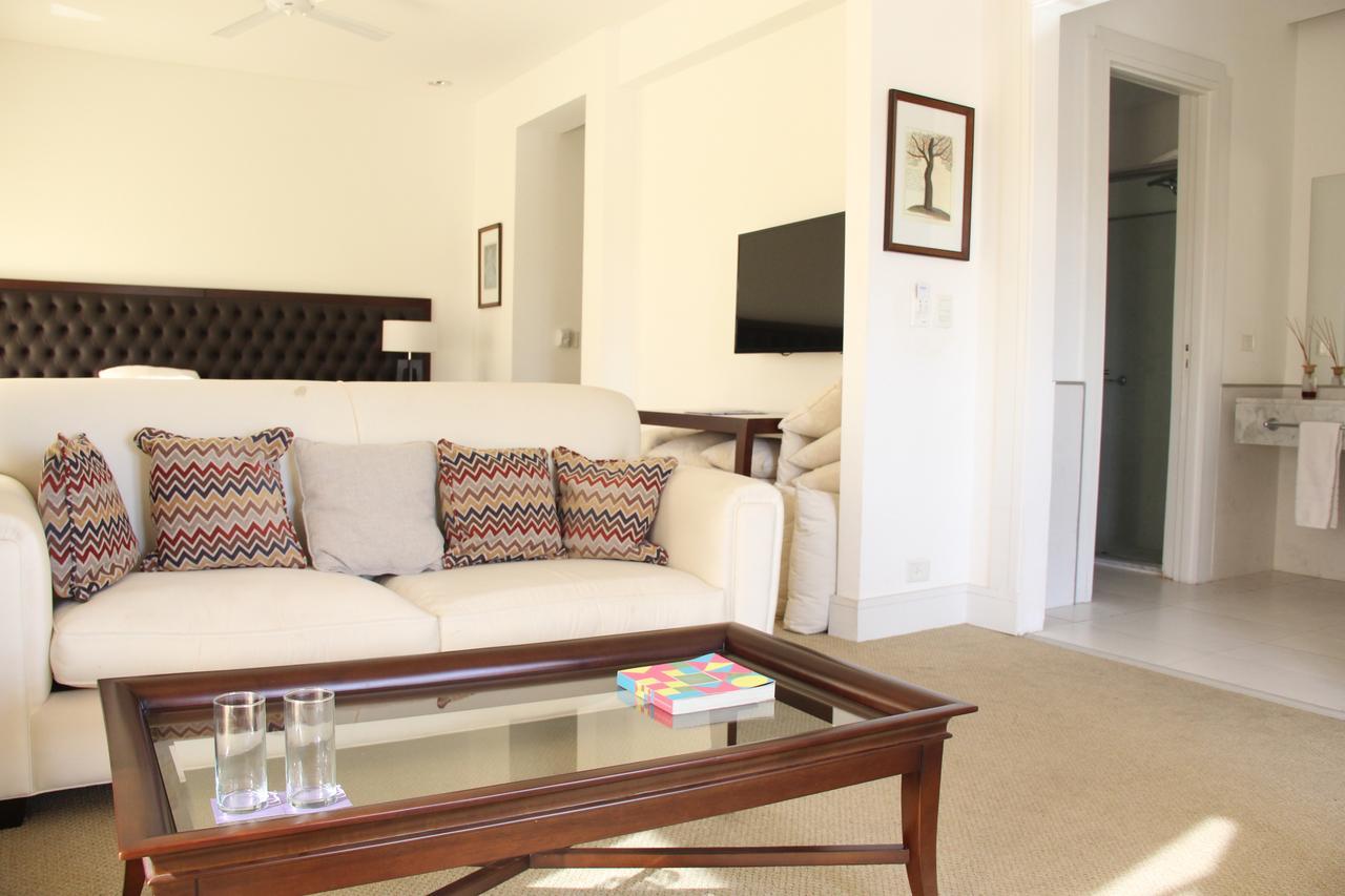 Real Hotel Lujan Ngoại thất bức ảnh