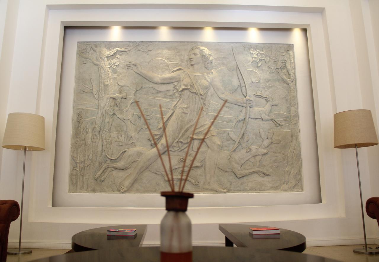 Real Hotel Lujan Ngoại thất bức ảnh